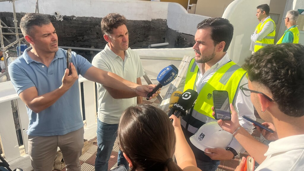 Abwasser-Arbeiten Playa Jardin Teneriffa Puerto de la Cruz Punta Brava Bürgermeister Leopoldo Afonso