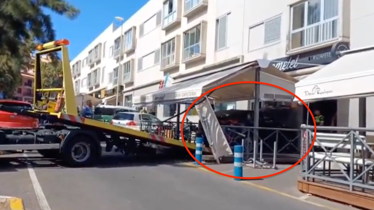 Teneriffa: Auto kracht in Bar-Terrasse – mehrere Verletzte