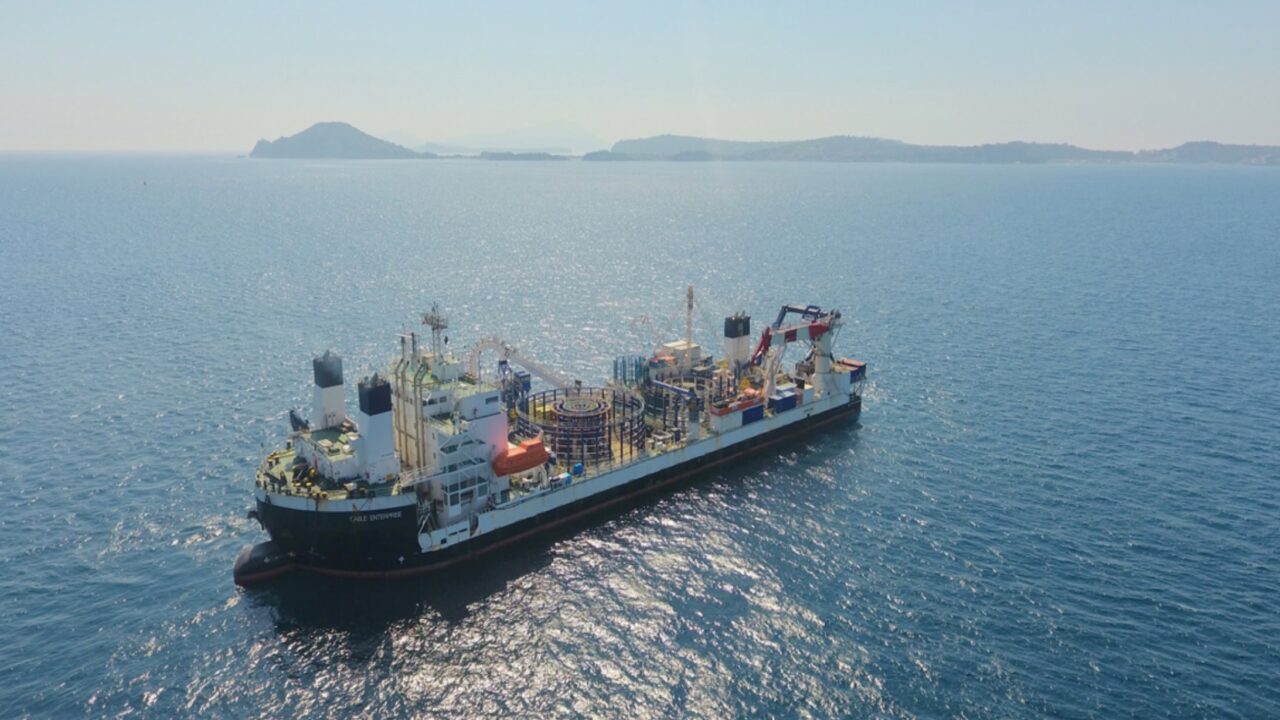 Teneriffa und La Gomera teilen sich ab Juli ein Stromnetz