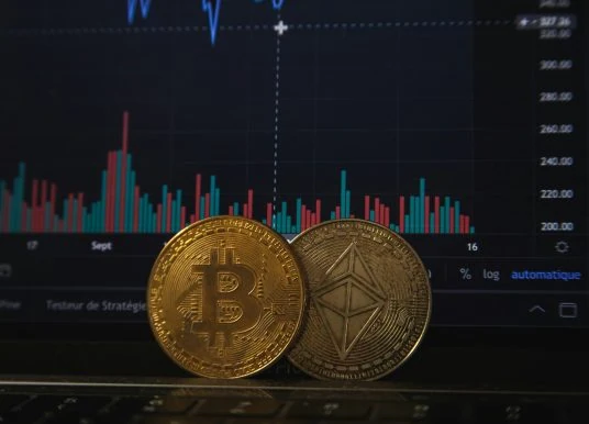 FX Winning: Kanaren-Krypto-Betrug – 15.000 Opfer & 460 Millionen Euro Schaden