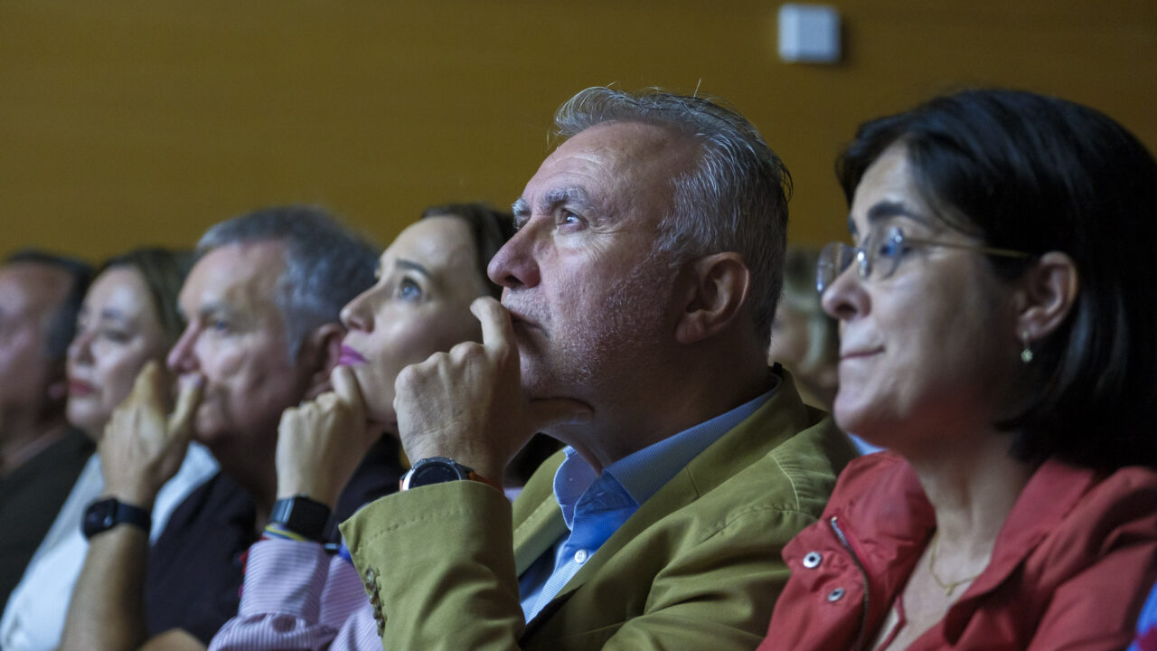 Der Generalsekretär der PSOE auf den Kanarischen Inseln, Minister Ángel Víctor Torres