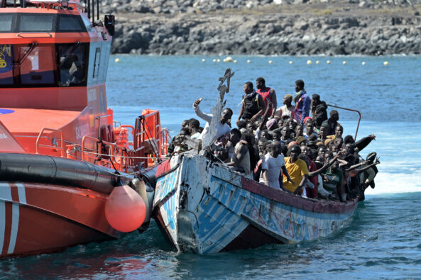 177 Menschen auf Cayuco erreichen El Hierro, insgesamt 352 gerettet