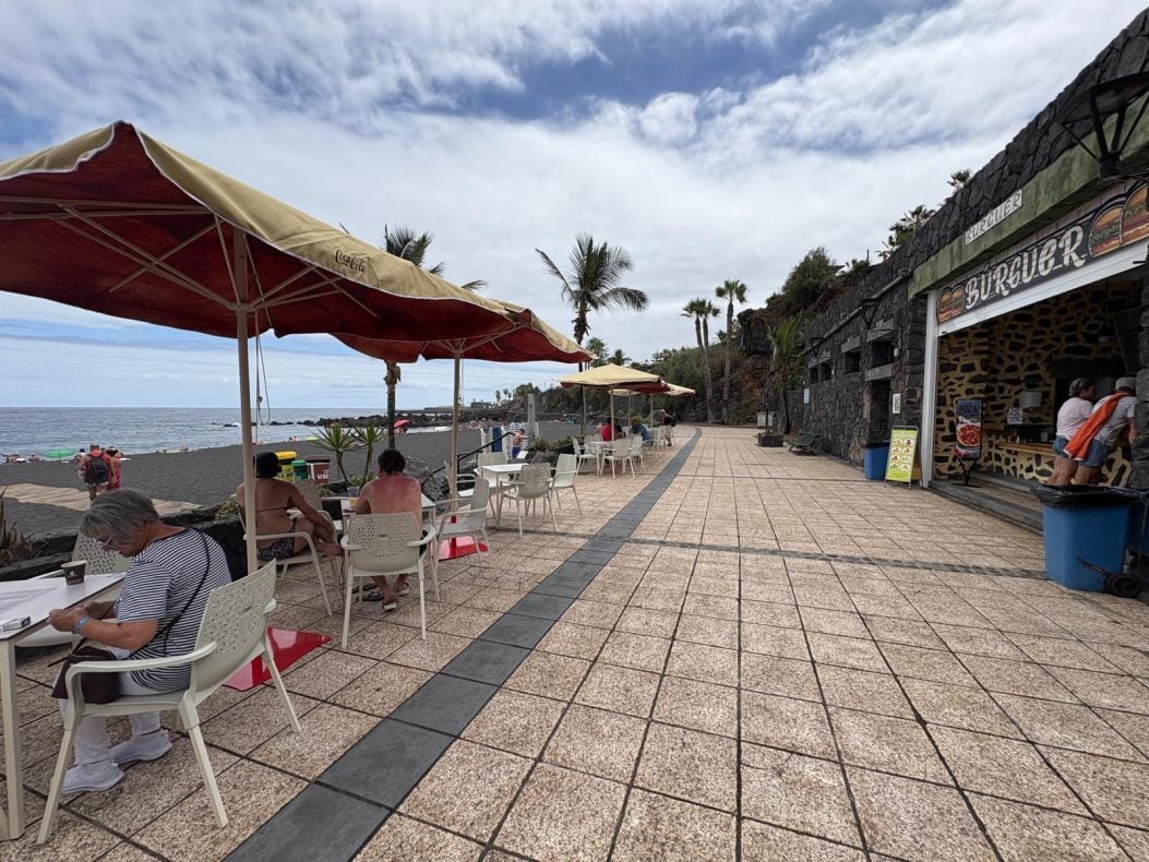 El Burger Playa Jardin Teneriffa Terrasse
