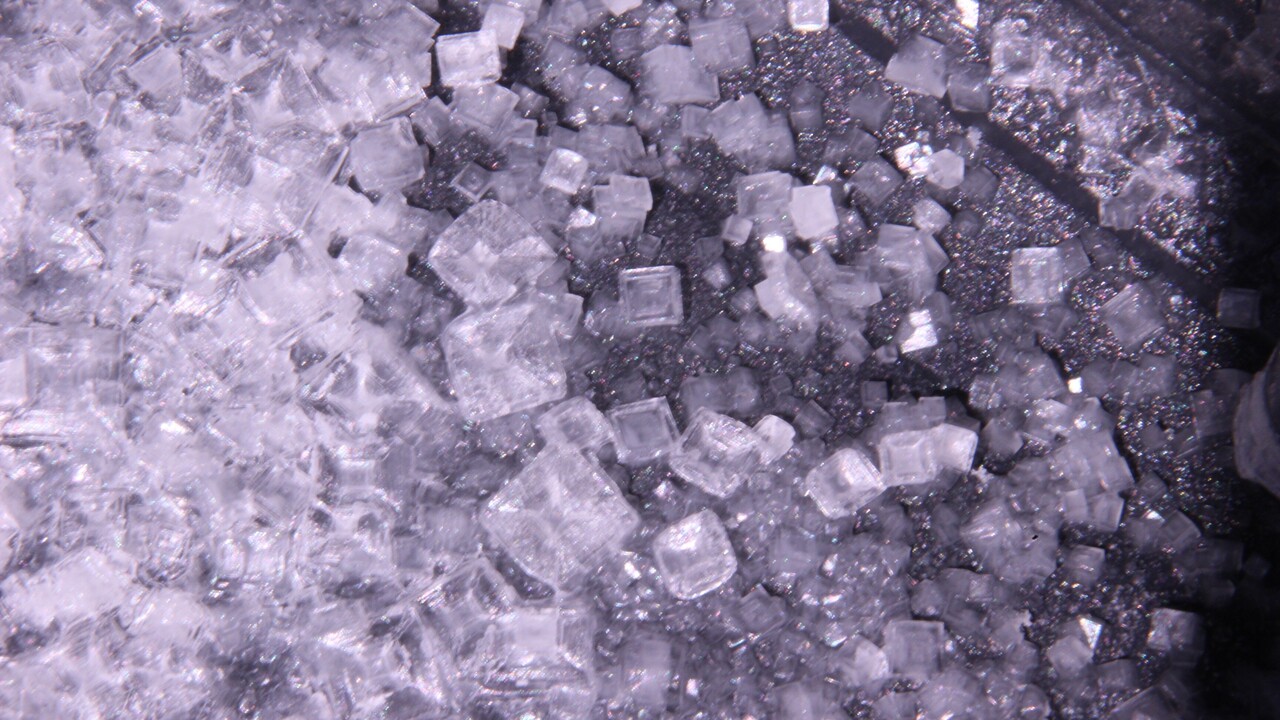 So können Sie Ihr eigenes Fleur de Sel herstellen