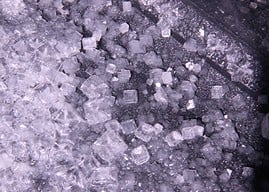 So können Sie Ihr eigenes Fleur de Sel herstellen