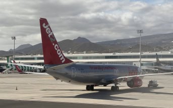 Flugzeug Jet2 Teneriffa Kanaren