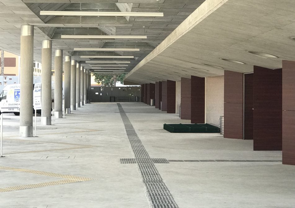 Busbahnhof Puerto de la Cruz Teneriffa Wartebereich