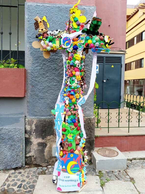 Día de la Cruz Bild 11 - CEIP César Manrique