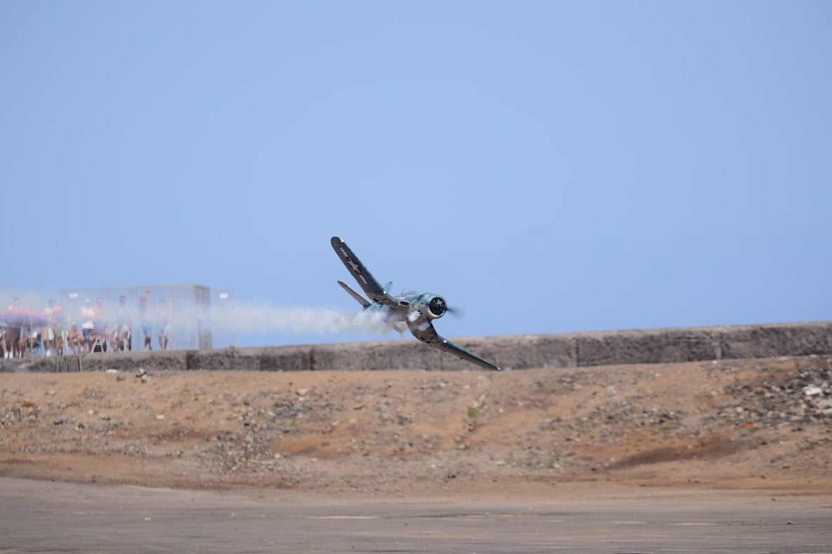 Flugshow Puerto de la Cruz Teneriffa Modellflugzeug
