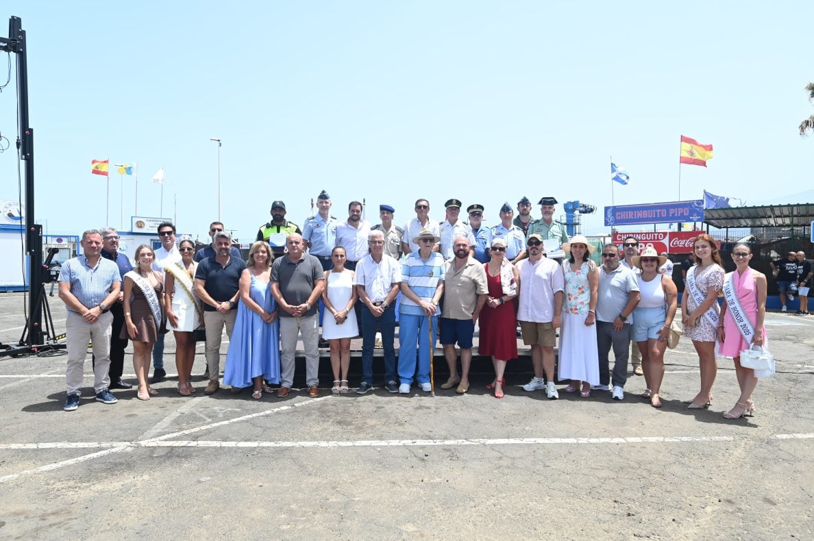 Flugshow Puerto de la Cruz Teneriffa Ehrung