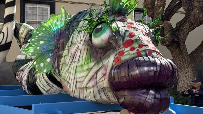 Beerdigung der Sardine Karneval Teneriffa 25 04