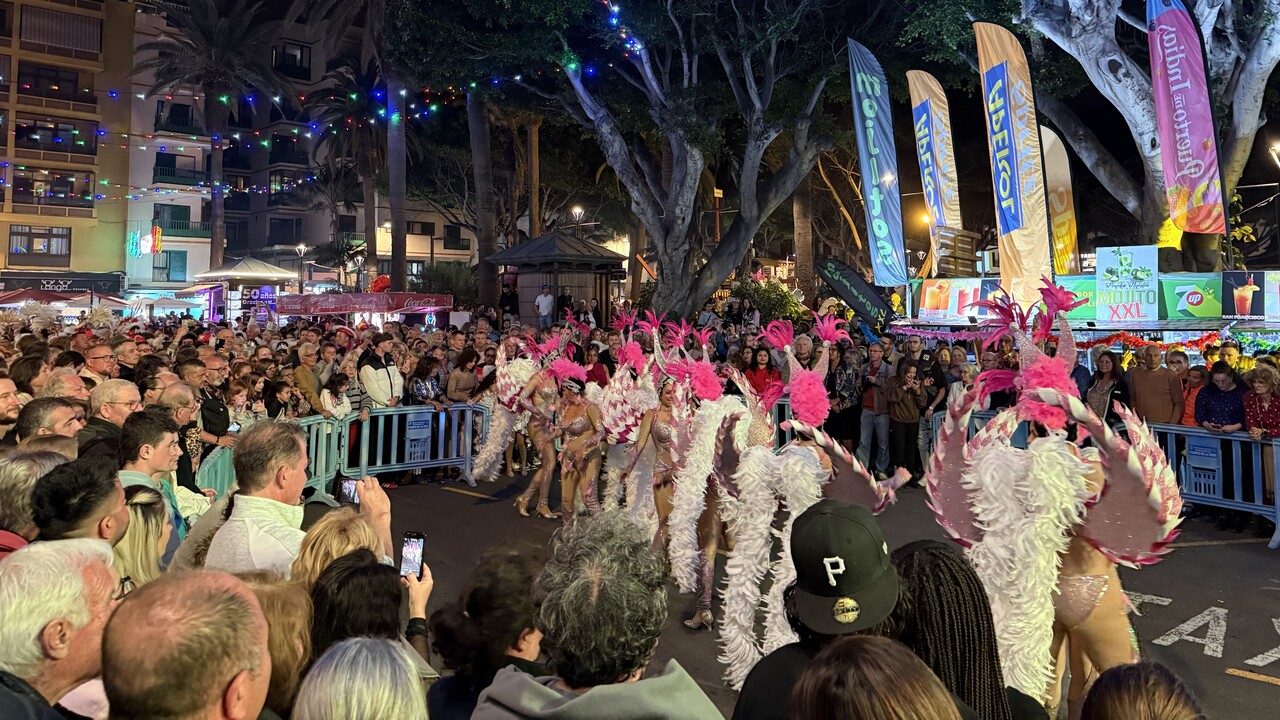 Puerto de la Cruz startet in den Straßen-Karneval