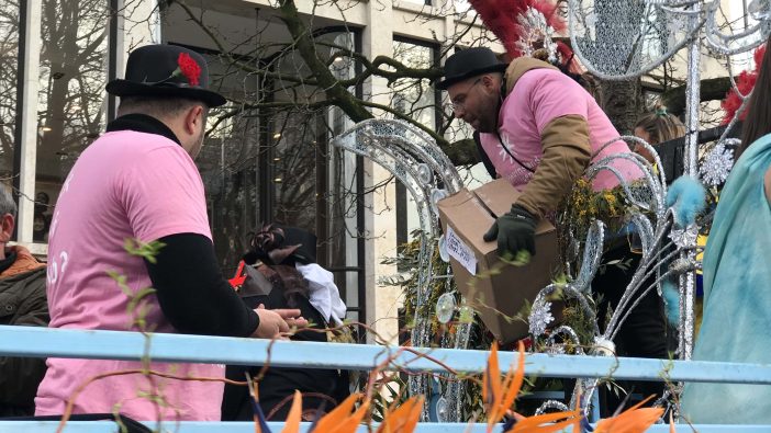 Karneval Düsseldorf Rosenmontagszug Teneriffa Puerto Nachschub