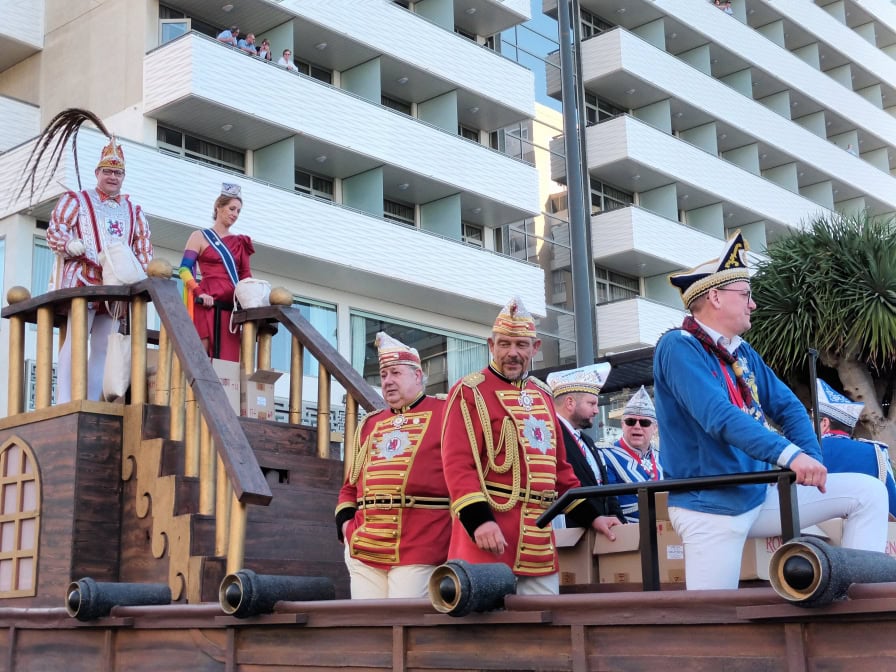 Karneval Puerto de la Cruz Teneriffa Prinz Dirk II. Venetia Uasa