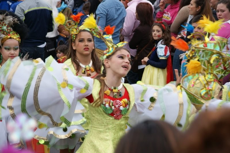Karnevalszug in Santa Cruz Kinderkarneval