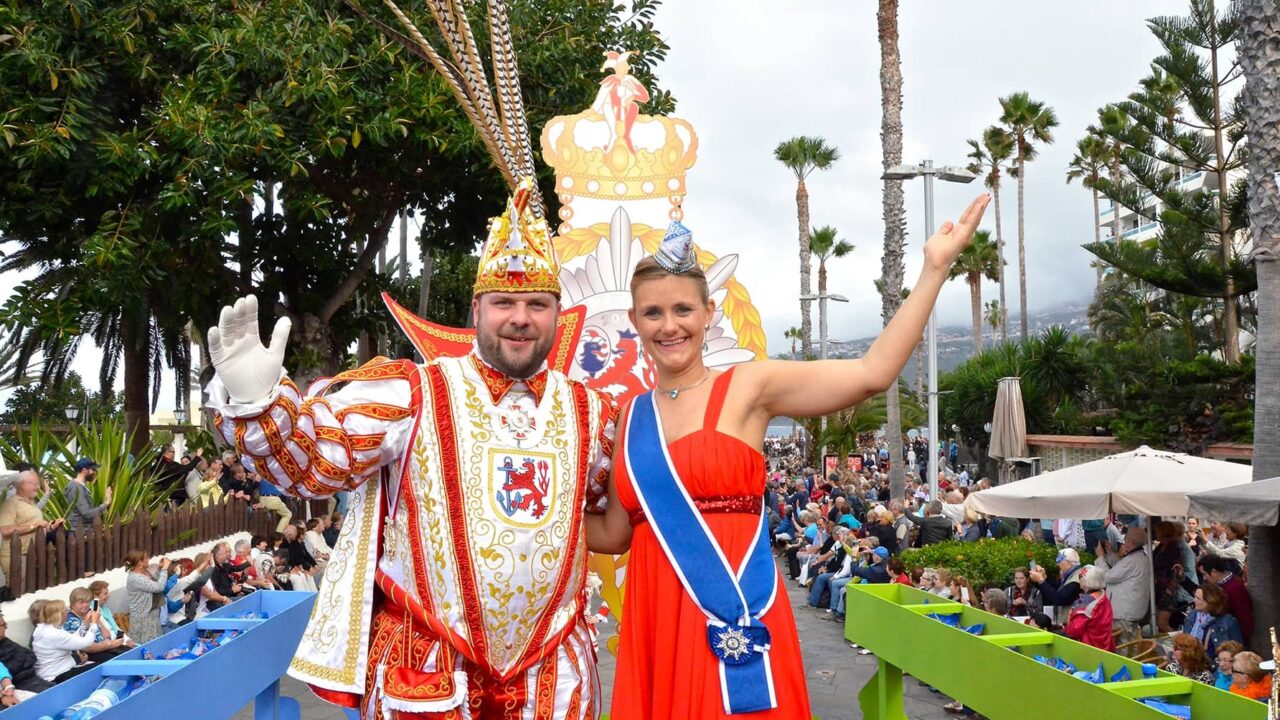 Düsseldorfer Prinzenpaar beim Umzug in Puerto de la Cruz