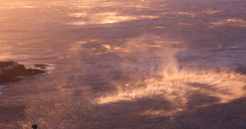 Kanaren-Sturm Teneriffa 12-2024 Meer Wind nah