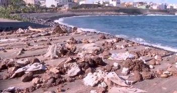 Garachico Strand Müll nach Sturm