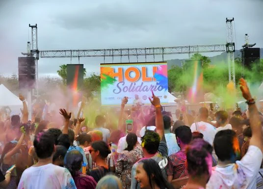 Holi-Festival: So bunt feiert Teneriffa den Frühling