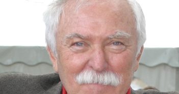 Janosch Horst Eckert