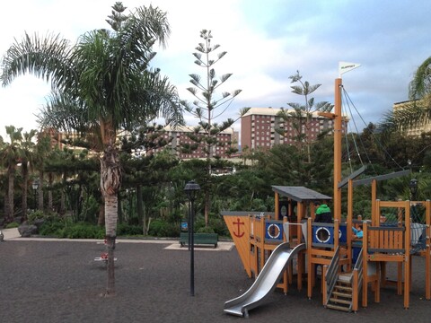 Klettergerüst Teneriffa Kanaren Spielplatz