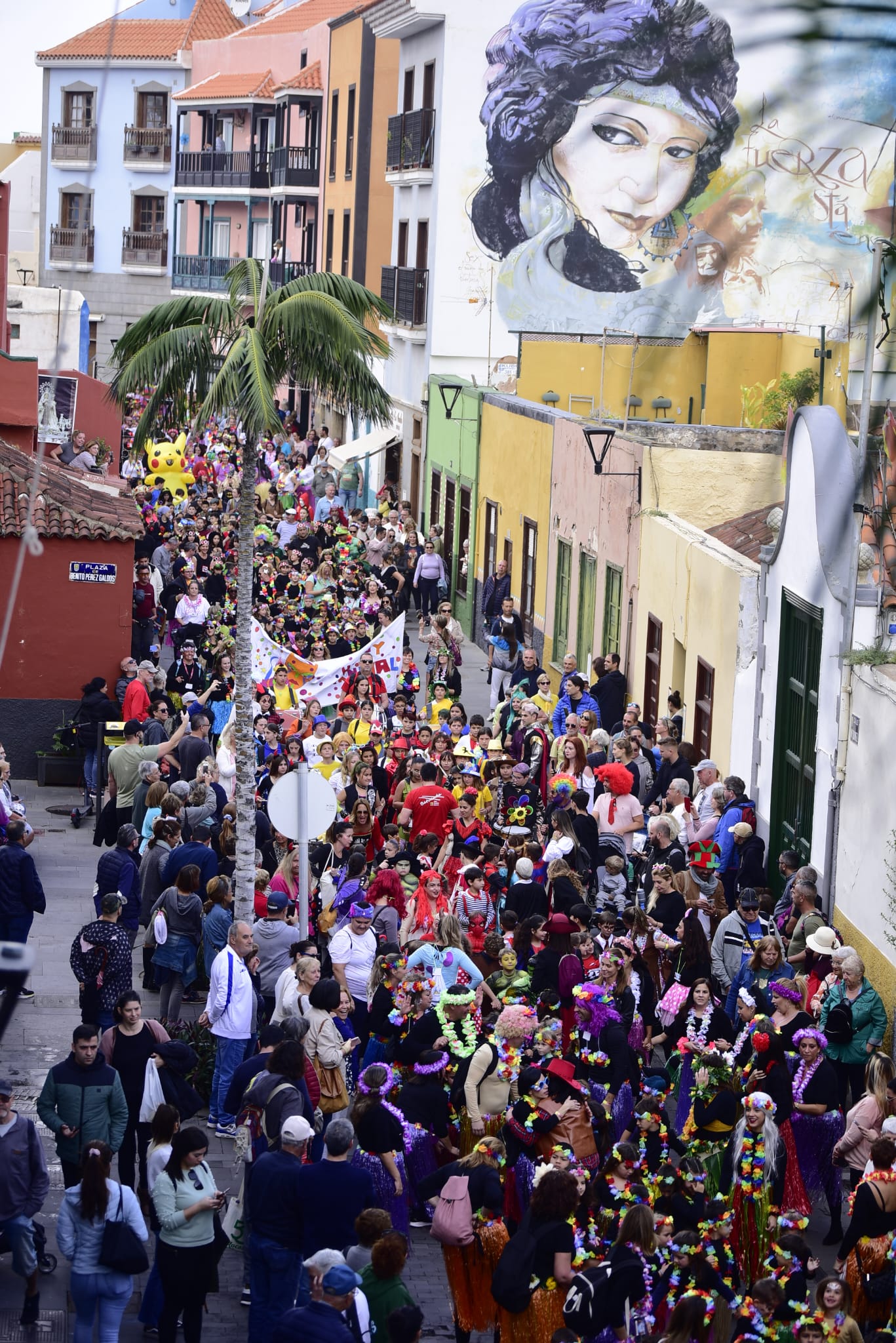 Teneriffa: Zu Karneval wird es voll