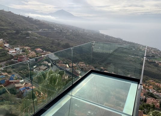 La Baranda Glassteg
