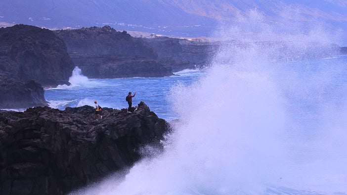 Leichtsinn Tourist Kanaren Wellen