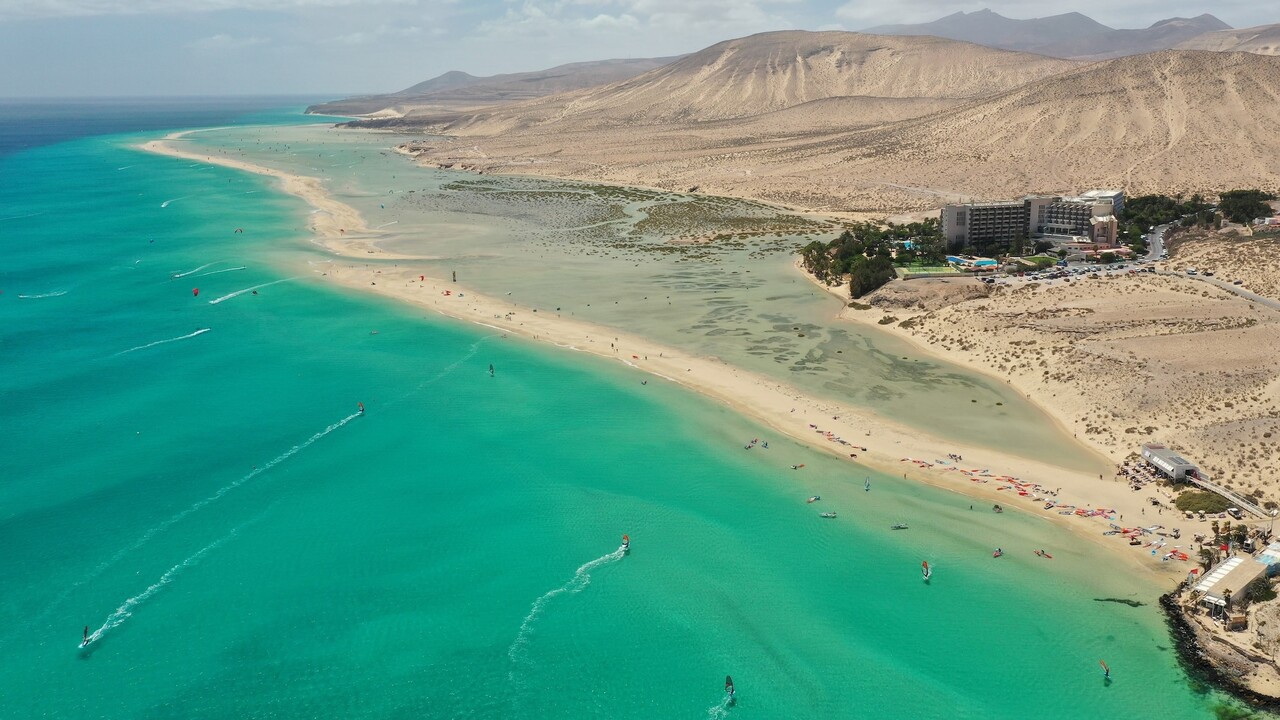 Rafael Nadal eröffnet Luxushotel auf Fuerteventura