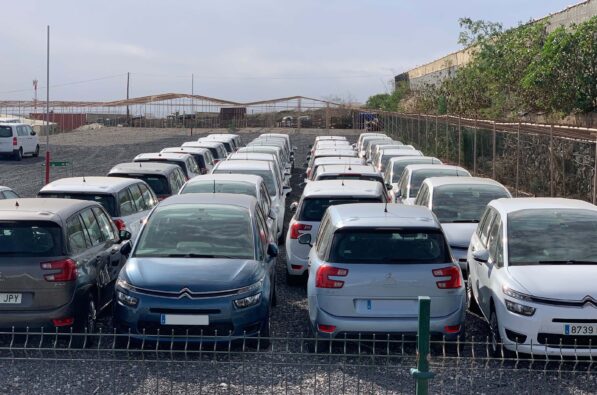 Mehr Autos als Einwohner: Das Kanaren-Paradoxon