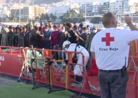 Madrid fordert, Flüchtlinge gegen Geld auf den Kanaren zu lassen