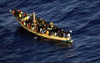 Migration Kanaren Migranten Flüchtlinge Boot Meer