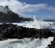 Video: Waghalsiger Klippen-Sprung in Puerto de la Cruz auf Teneriffa