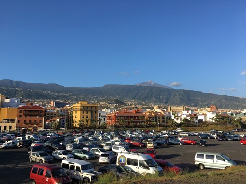 Parkplatz Puerto de la Cruz Teneriffa Sonne