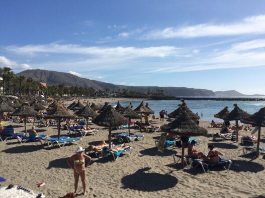 Playa de las Americas: Heißer Sand und teure Yachten