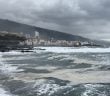 Playa Jardin Puerto de la Cruz Teneriffa Abwasser Sperrung brauner Schaum