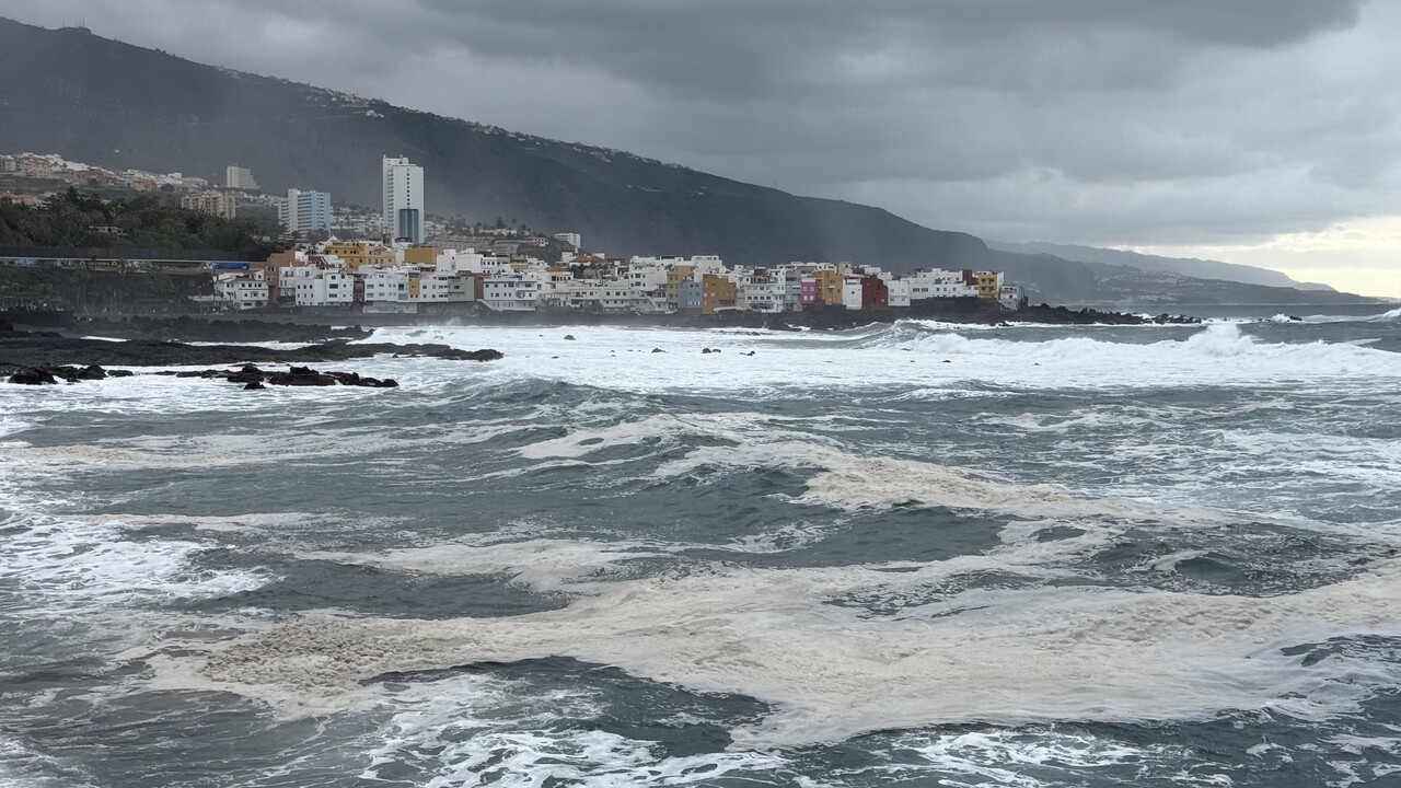 Abwasser an Teneriffa-Strand: Die politische Schlammschlacht beginnt
