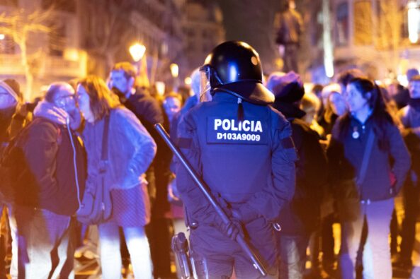 Nineteen arrested over sham partnership ring run from Tenerife