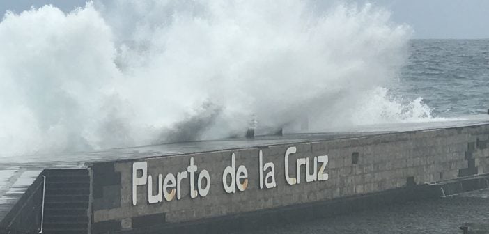 Sturm Wellen Teneriffa Puerto de la Cruz 2