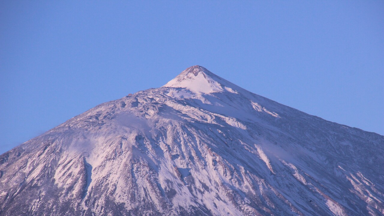 Dichte Schnee-Decke am Teide: So wird das Kanaren-Wetter zu Karneval