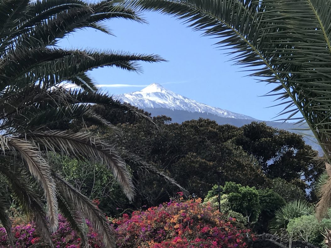 Eis auf dem Teide: Teneriffa sperrt zwei Wanderwege