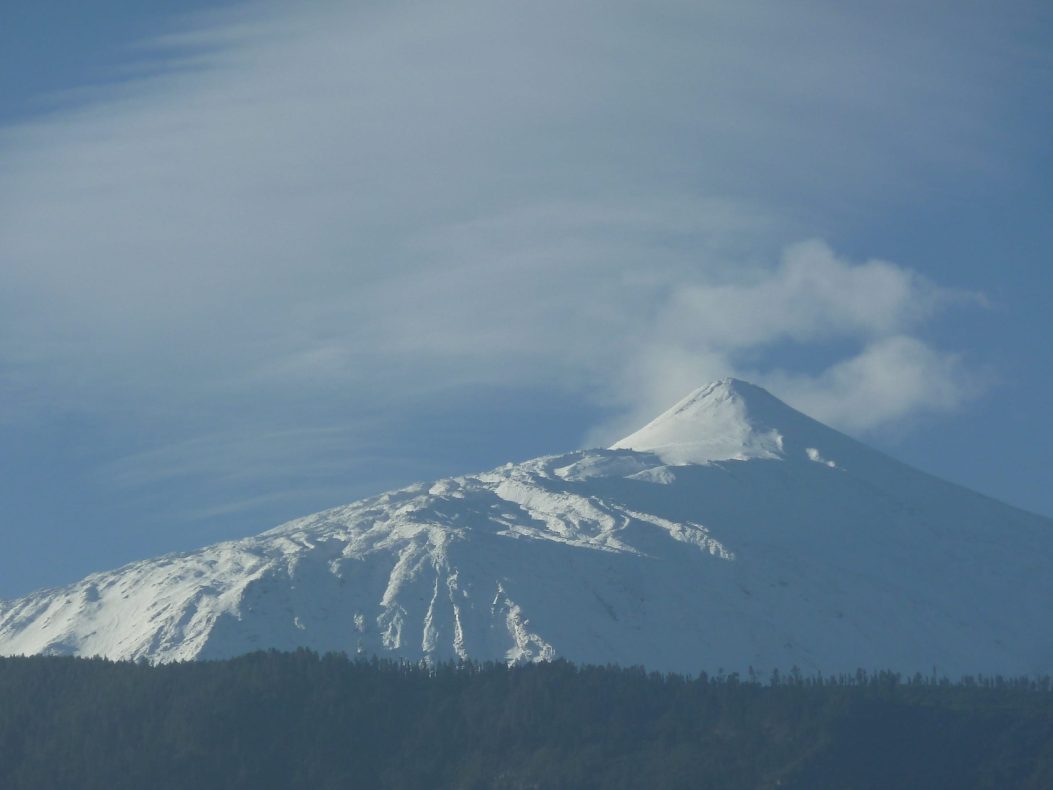 Guardia Civil rettet verirrte Touristen vom Teide