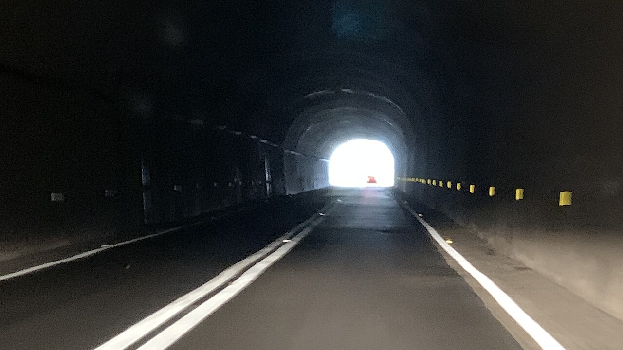 Wer auf den Kanaren im Tunnel überholt, riskiert drastische Strafen