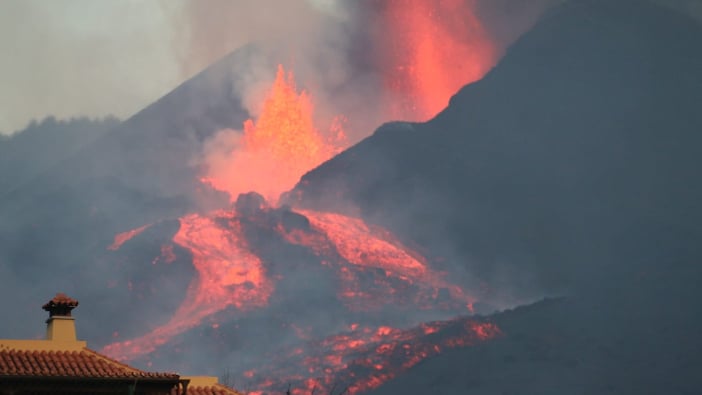 Vulkanausbruch La Palma Lavastrom Haus