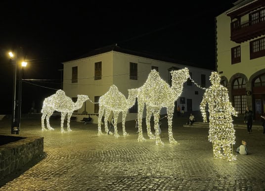 Weihnachtsbeleuchtung Kanaren Teneriffa Puerto Drei Könige Hafen