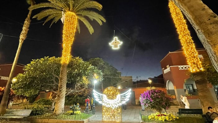Weihnachtsbeleuchtung Kanaren Teneriffa Puerto Engel