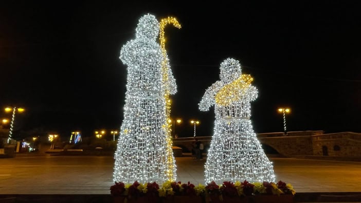 Weihnachtsbeleuchtung Kanaren Teneriffa Puerto Maria und Josef