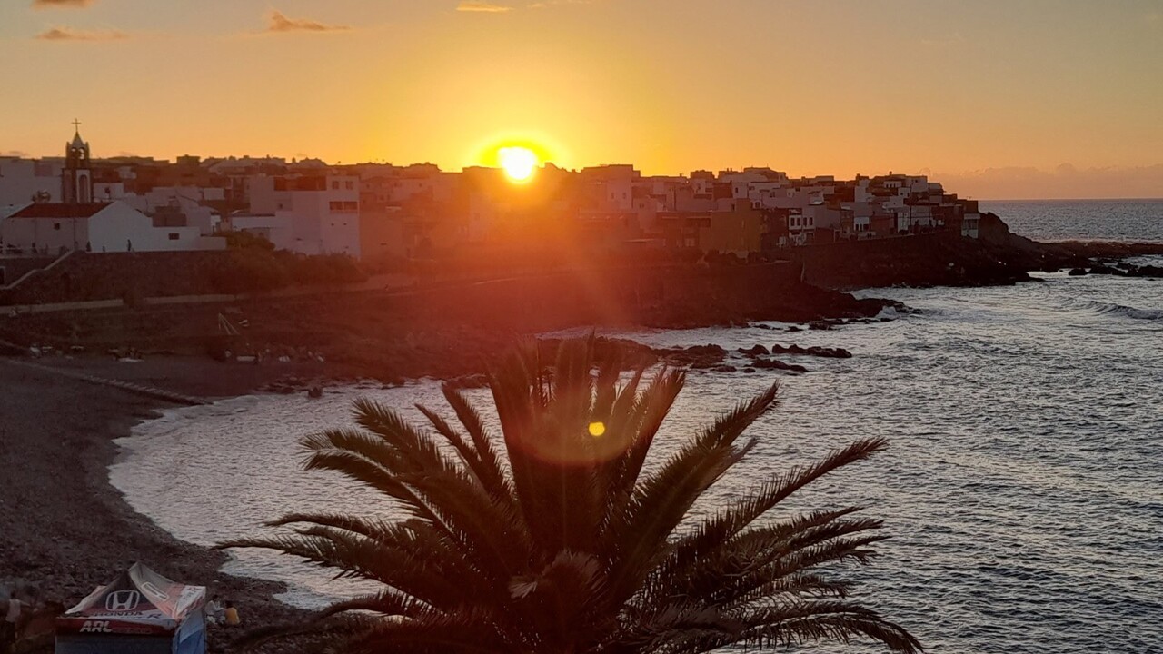 Wunderschöne Penthouse-Wohnung direkt am Strand von Teneriffa zu vermieten