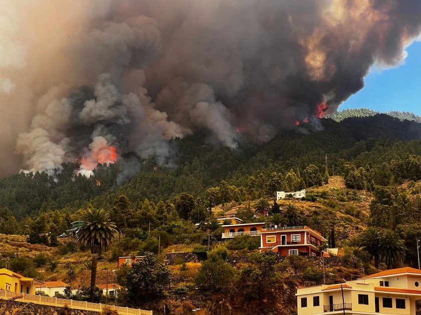 Aktuelle Fotos und Videos vom Waldbrand auf La Palma • Bild 17 von 46