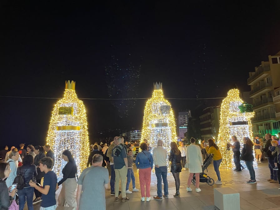 Weihnachtsbeleuchtung Kanaren Teneriffa Puerto Drei Könige